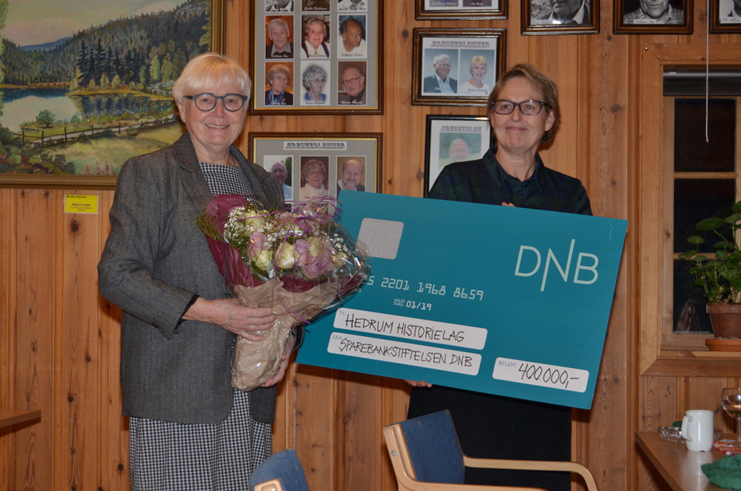 Gave Ombyggningsplanene av Bygdetunet